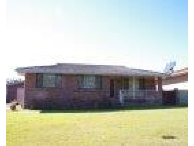 37 Telopea Drive, Taree NSW 2430