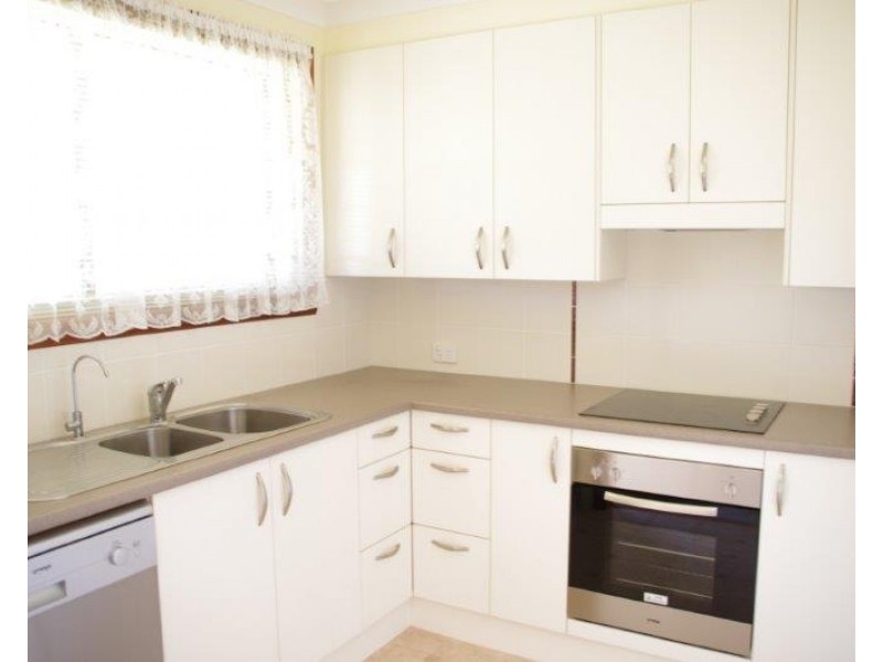 37 Telopea Drive, Taree NSW 2430