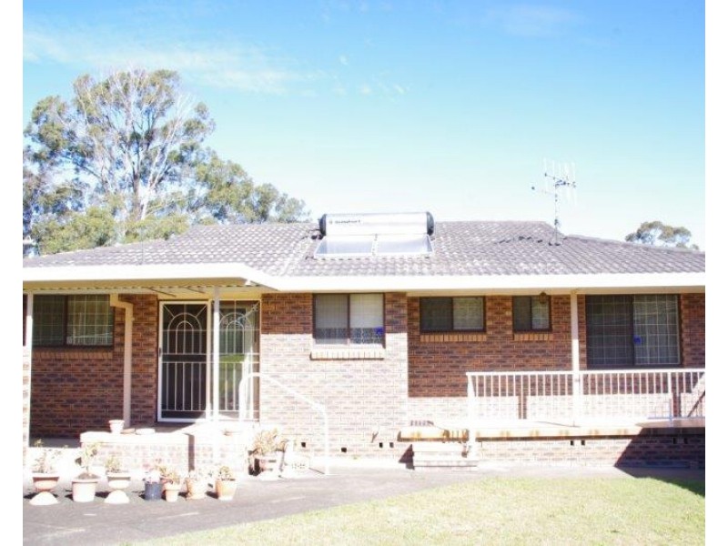 37 Telopea Drive, Taree NSW 2430