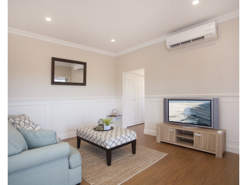 27 Killawarra Street, Wingham NSW 2429