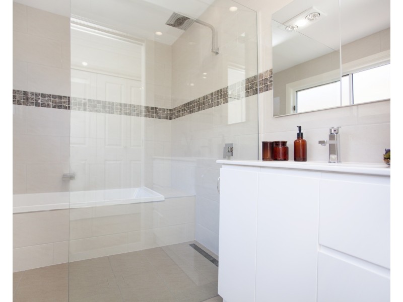 27 Killawarra Street, Wingham NSW 2429