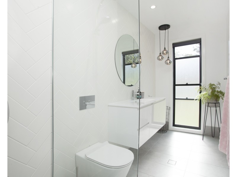 67 Albatross Way, Old Bar NSW 2430