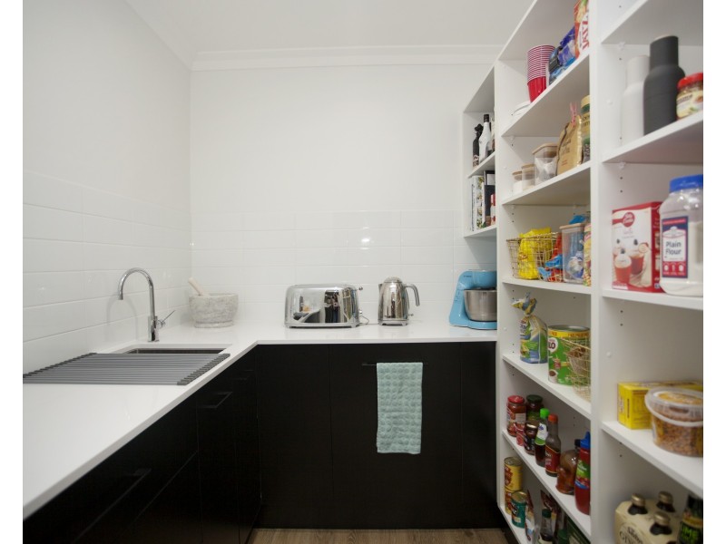 67 Albatross Way, Old Bar NSW 2430