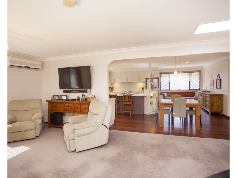 12 Bahanas Close, Wingham NSW 2429