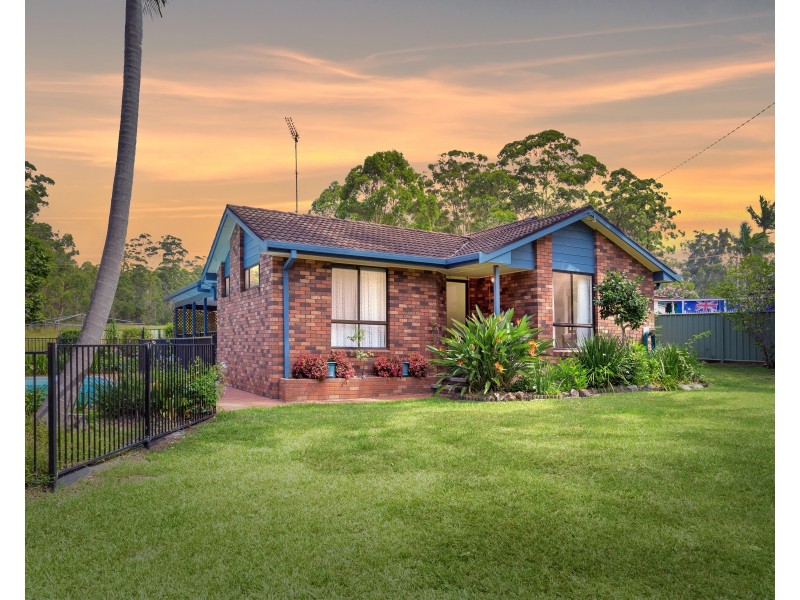 12 Kookaburra Drive, Taree NSW 2430