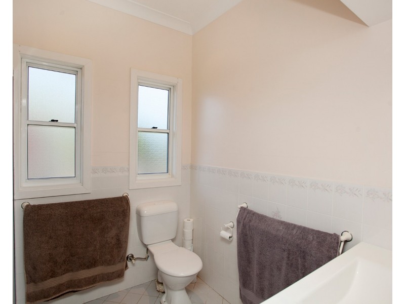 21 Bruntnell Street, Taree NSW 2430