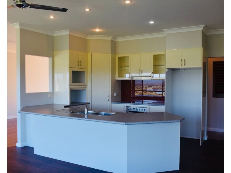6 Ritchie Crescent, Taree NSW 2430
