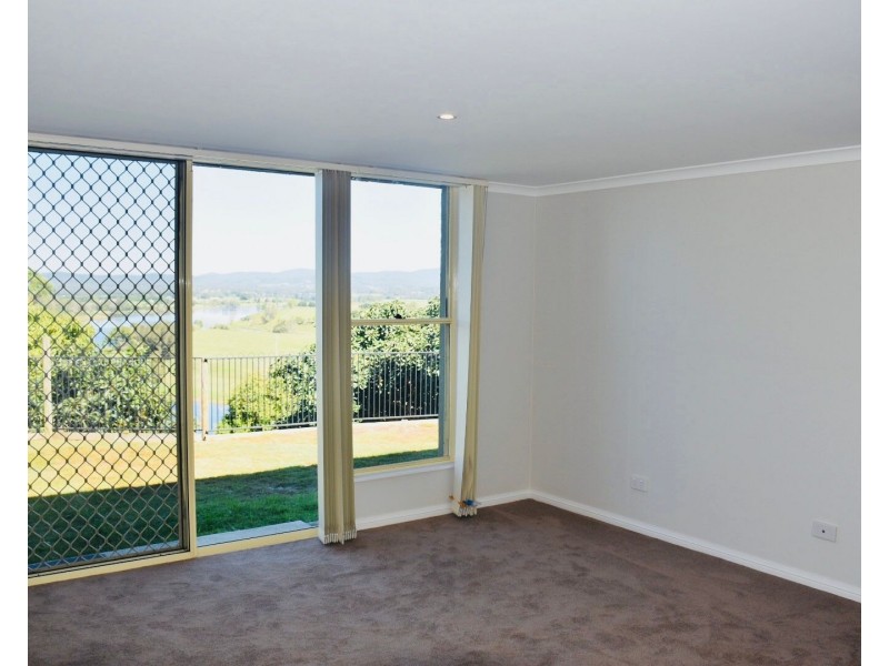 6 Ritchie Crescent, Taree NSW 2430