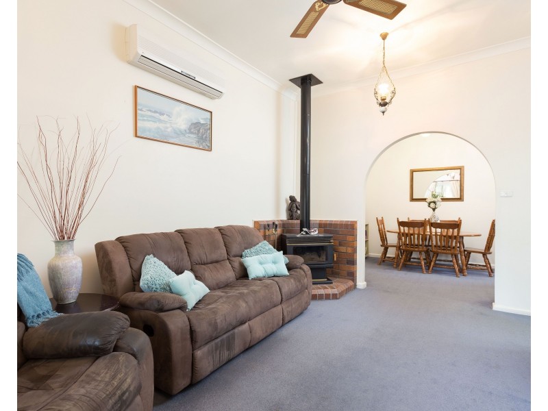 22 Richardson Street, Taree NSW 2430