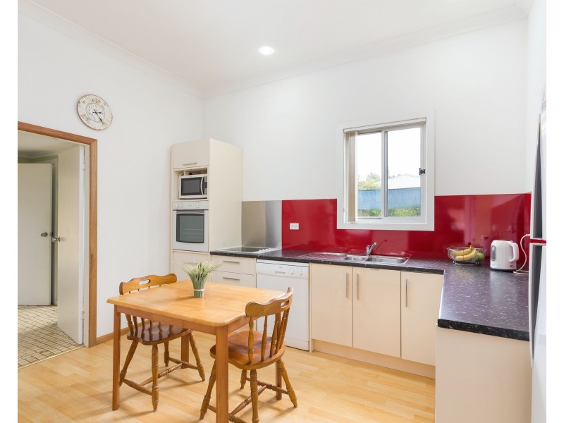 22 Richardson Street, Taree NSW 2430