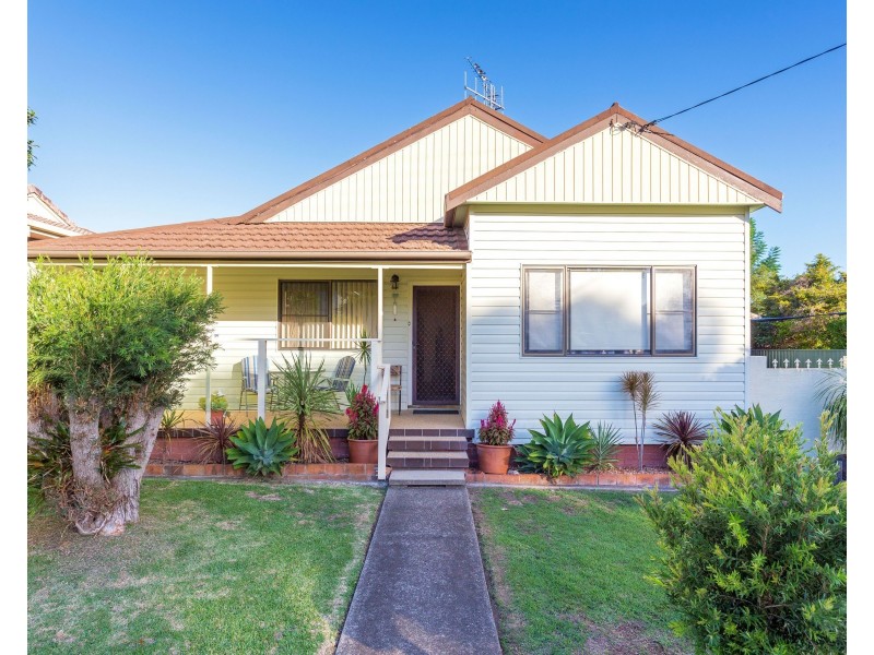 22 Richardson Street, Taree NSW 2430