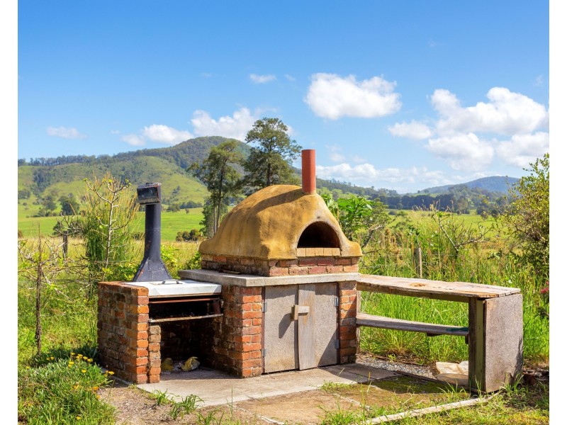 423 Comboyne Road, Wingham NSW 2429