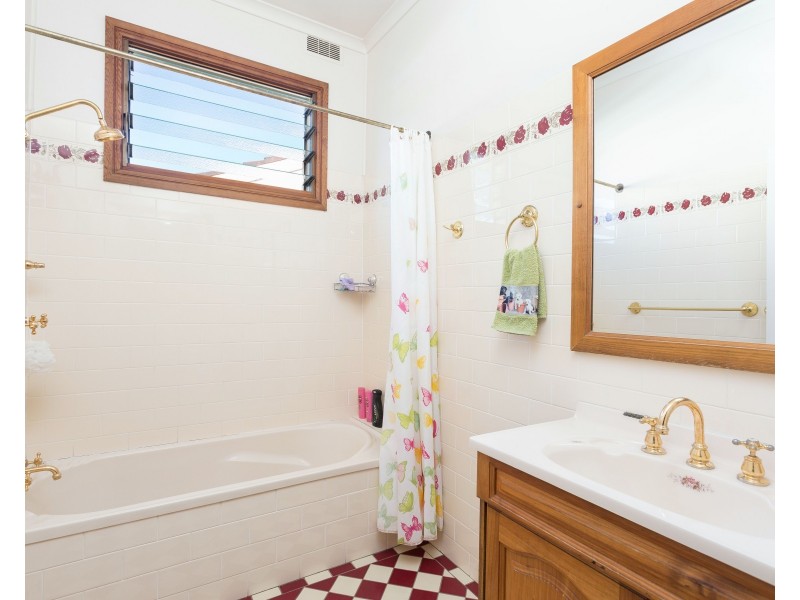 Woronora 27 Henry Flett Street, Taree NSW 2430