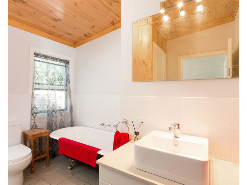 ‘Kurramore’ 64 Millers Road, Bobin NSW 2429