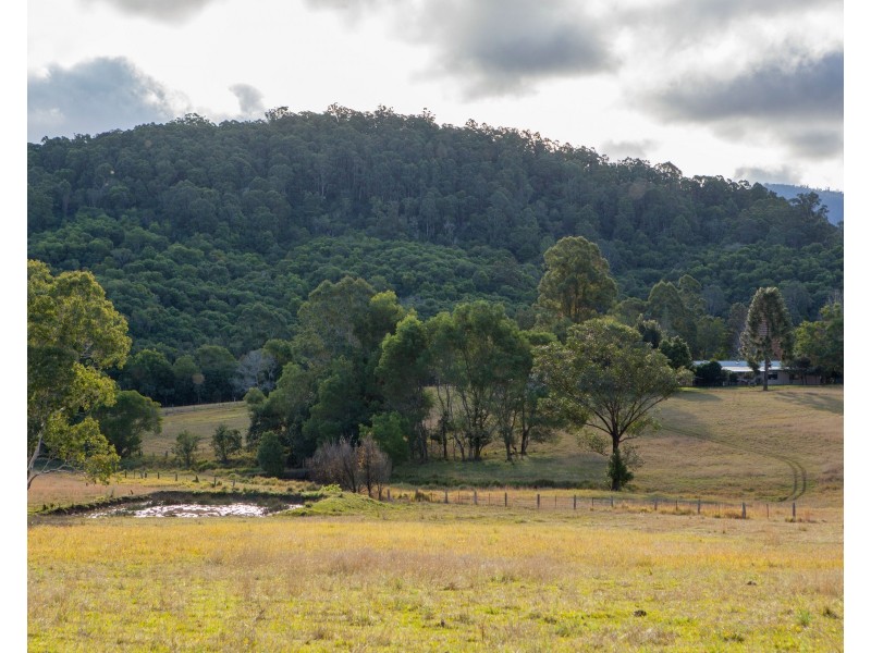‘Kurramore’ 64 Millers Road, Bobin NSW 2429