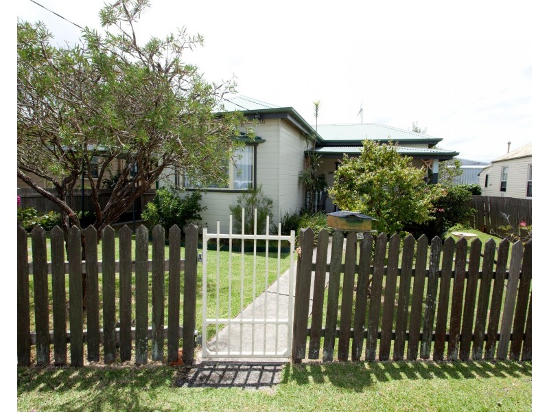 11 Olympia Street, Taree NSW 2430