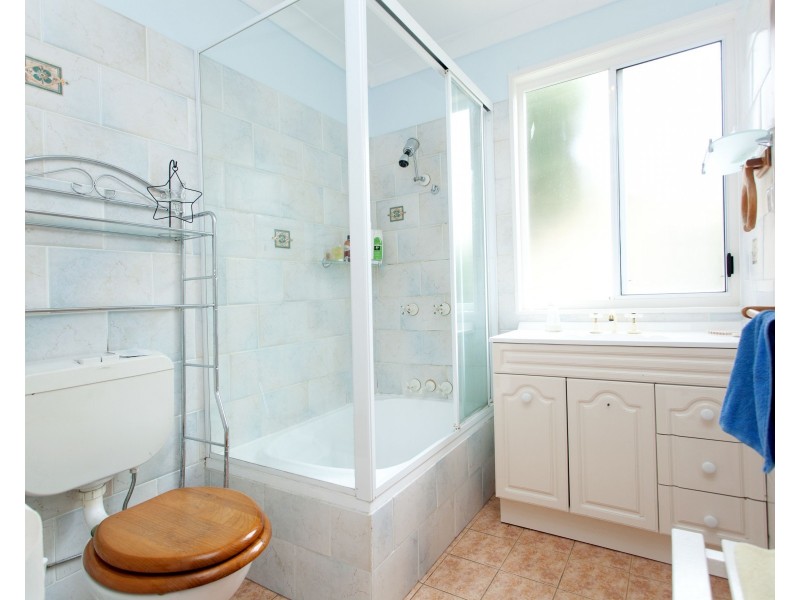 11 Olympia Street, Taree NSW 2430