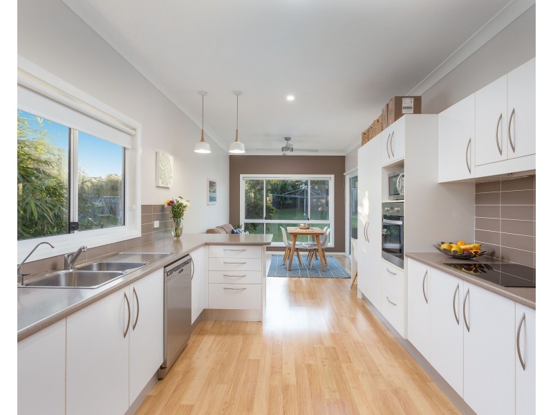 27 Robertson Street, Taree NSW 2430