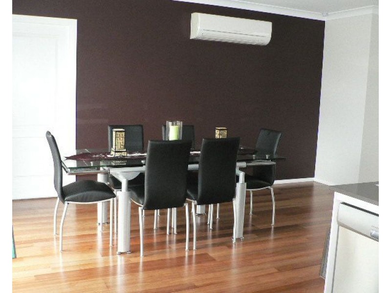 2/10 Melaleuca Place, Taree NSW 2430