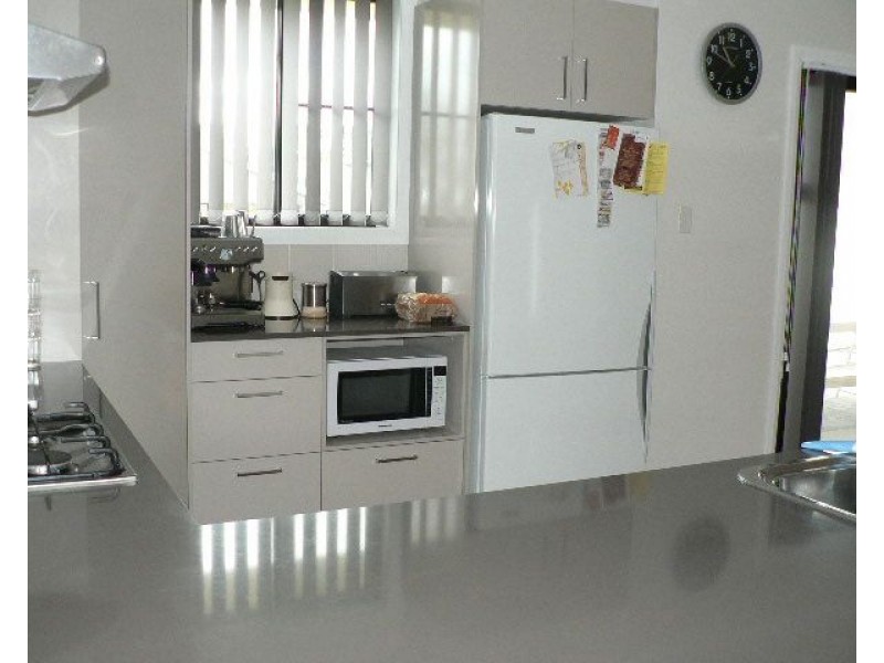 2/10 Melaleuca Place, Taree NSW 2430