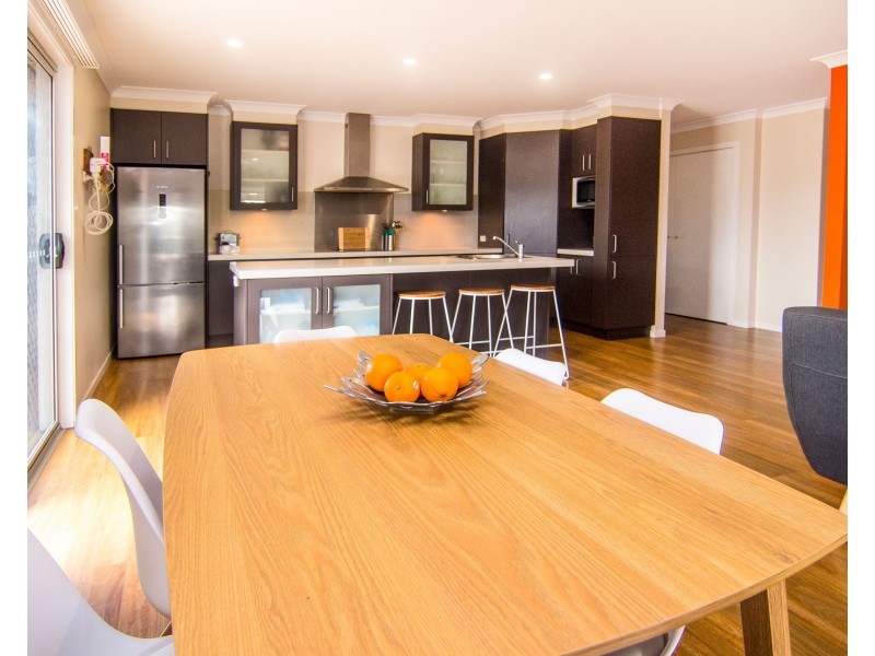 38 Ivy Crescent, Old Bar NSW 2430