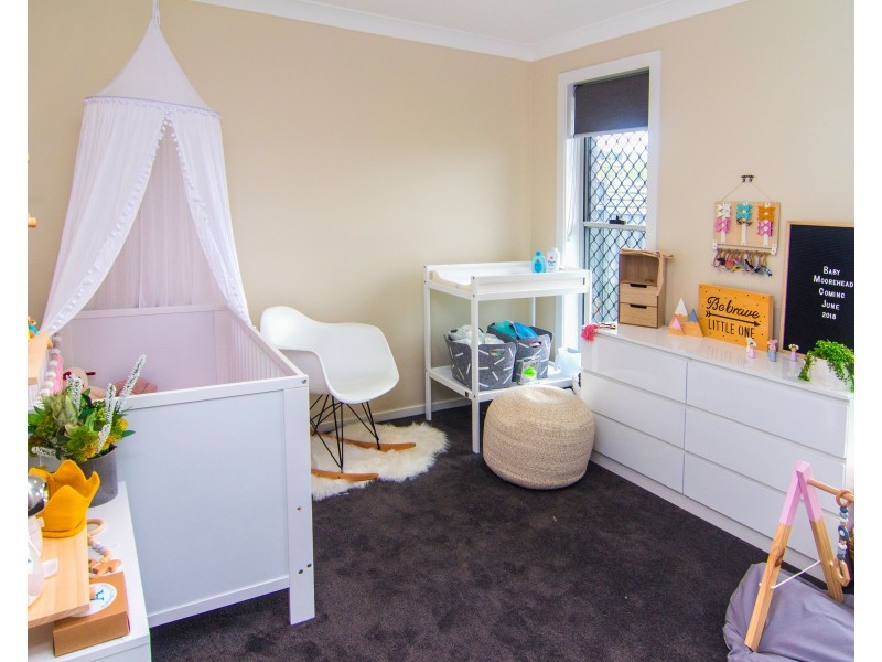 38 Ivy Crescent, Old Bar NSW 2430