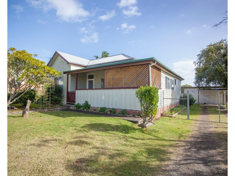 7 Christie Street, Taree NSW 2430