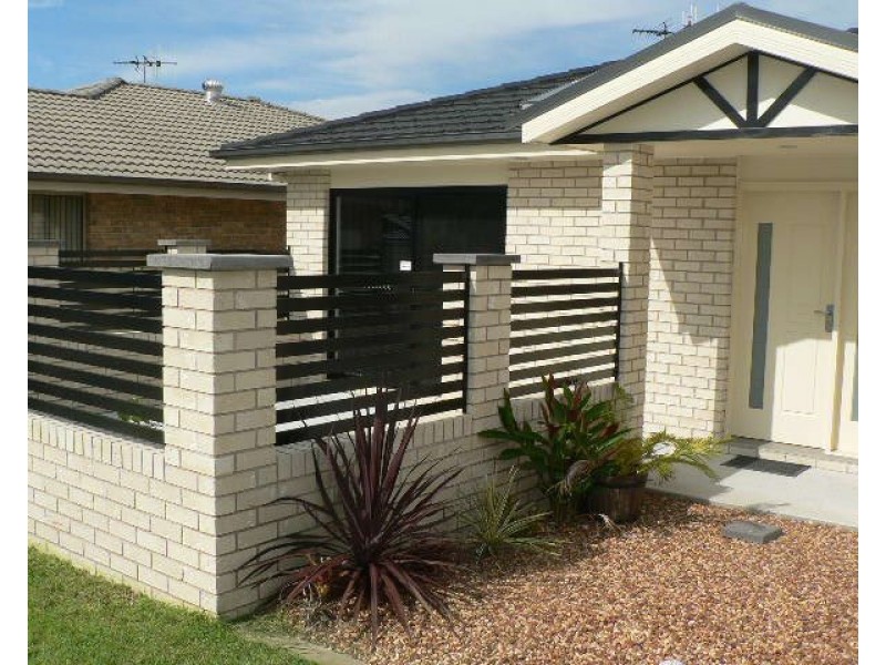 1/10 Melaleuca Place, Taree NSW 2430