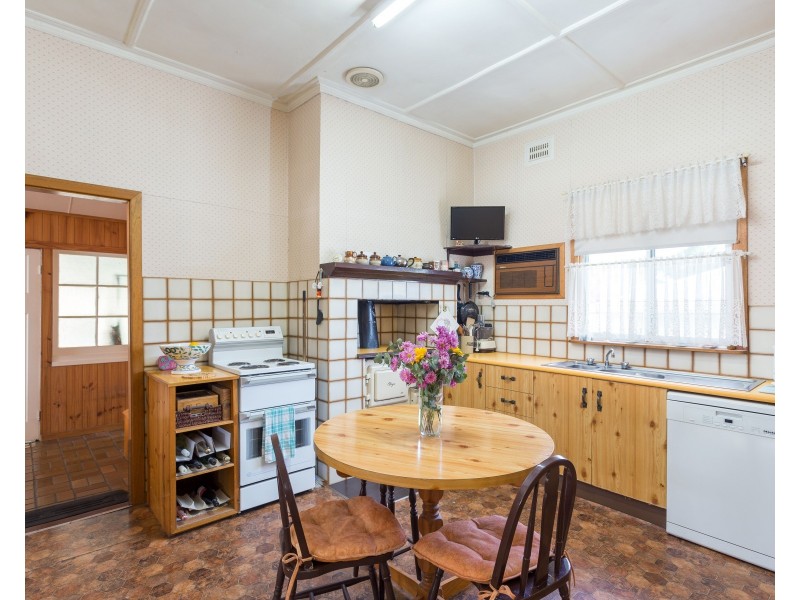108 Wynter Street, Taree NSW 2430