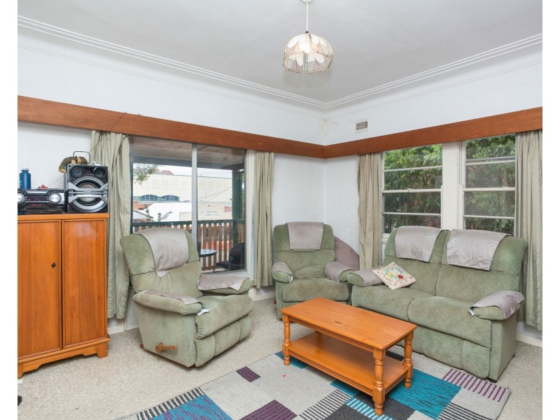 44 Pulteney Street, Taree NSW 2430