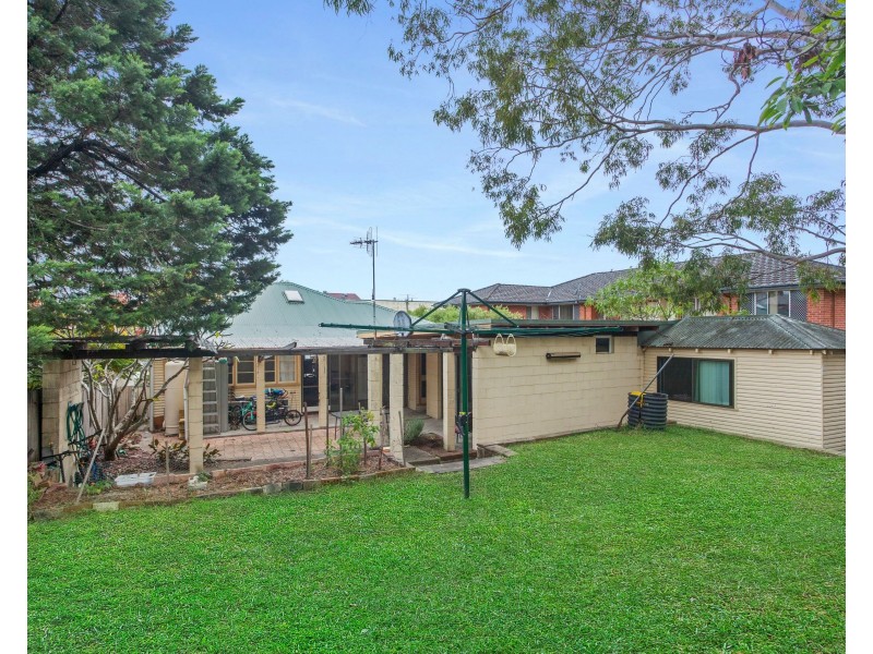 44 Pulteney Street, Taree NSW 2430