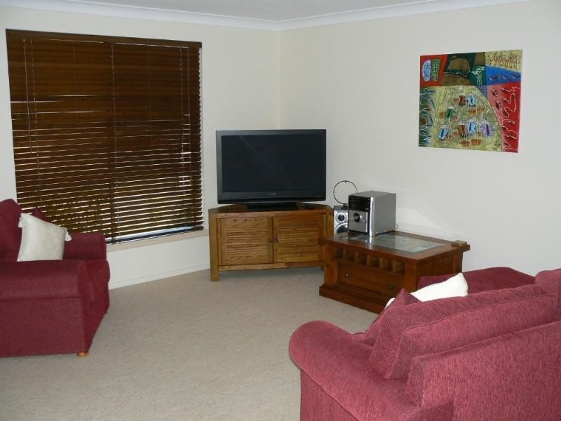 Old Bar NSW 2430