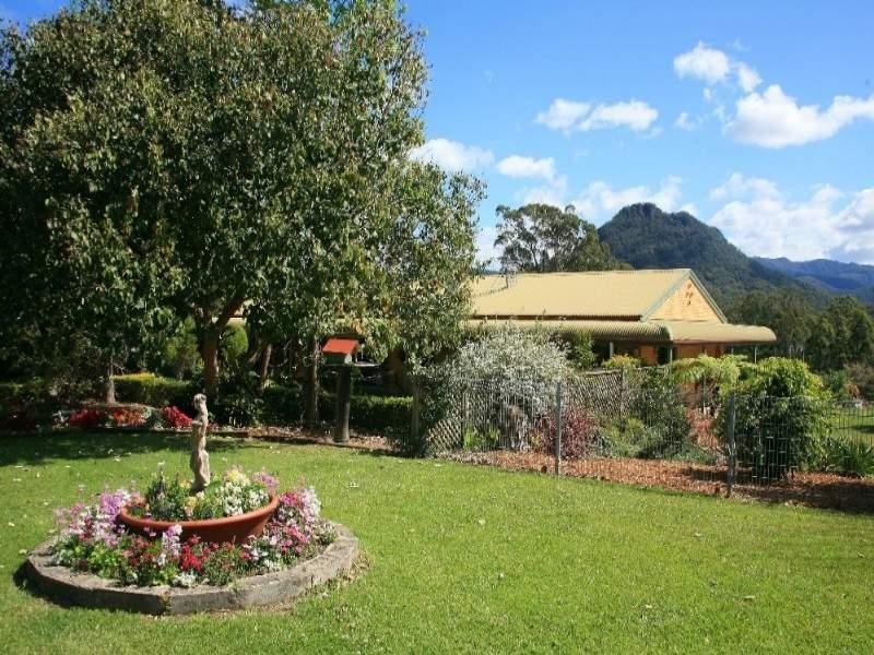 Upper Lansdowne NSW 2430