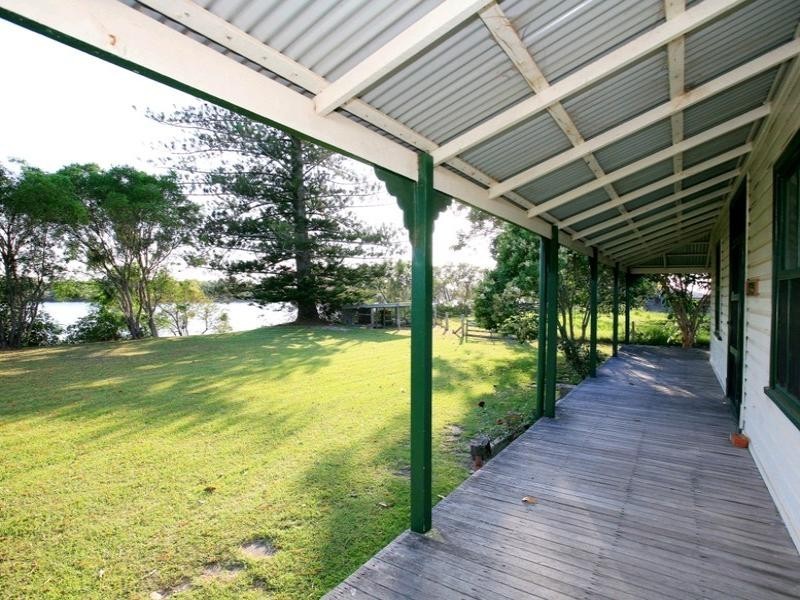 Oxley Island NSW 2430