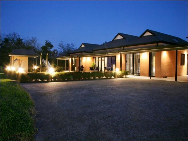 Oxley Island NSW 2430