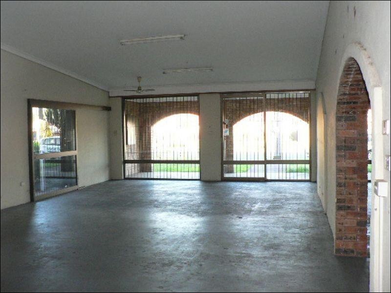 35 Crescent Avenue, Taree NSW 2430