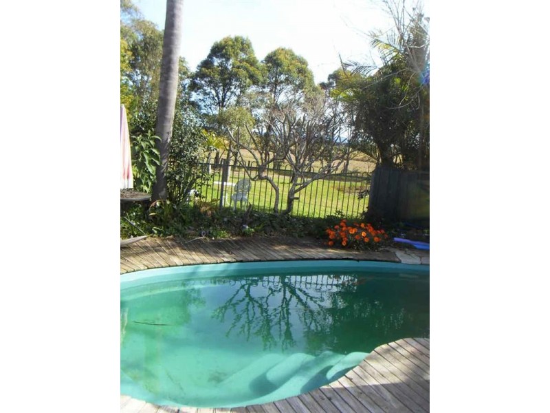 30 Murdochs Lane, Oxley Island NSW 2430