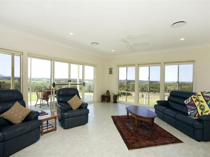 Mitchells Island NSW 2430