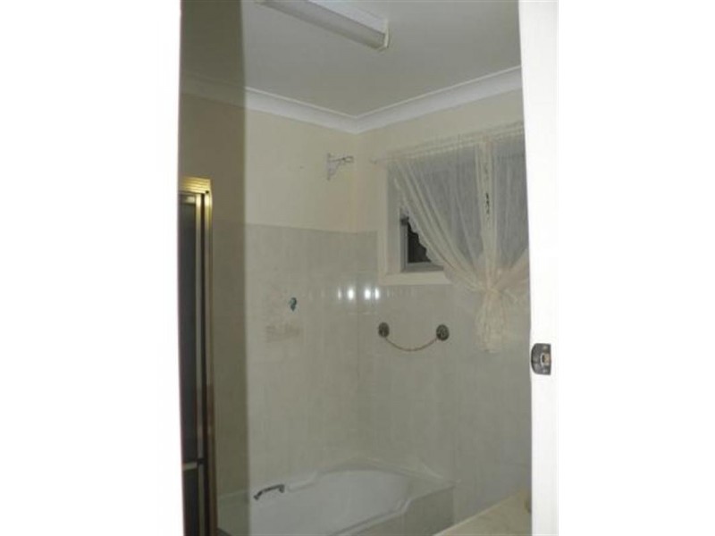 14 Pettitt Avenue, Taree NSW 2430