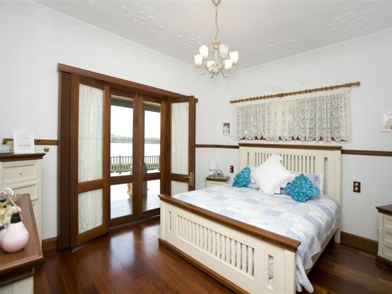 Oxley Island NSW 2430