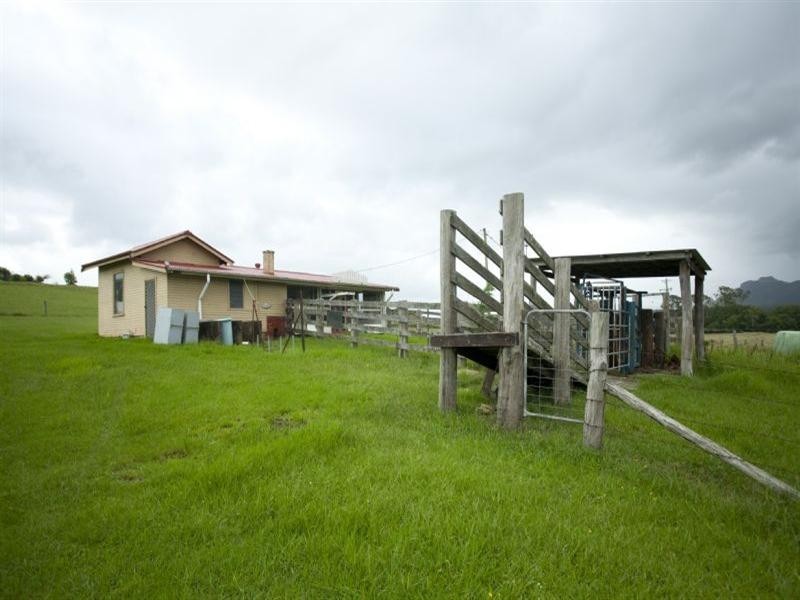 Upper Lansdowne NSW 2430