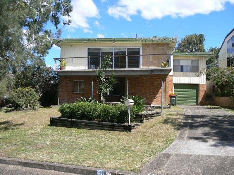 41 Ritchie Crescent, Taree NSW 2430