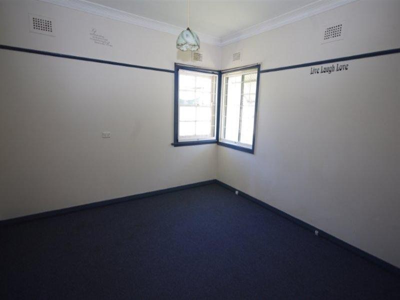 15 Frances Street, Taree NSW 2430