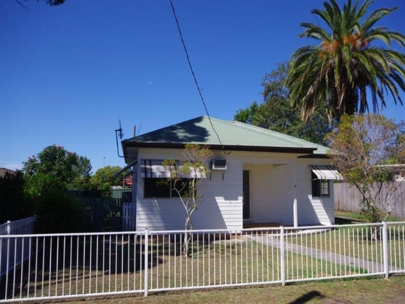 15 Frances Street, Taree NSW 2430