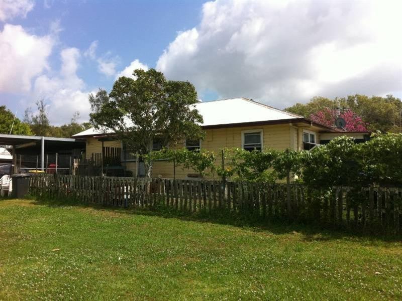 Jones Island NSW 2430