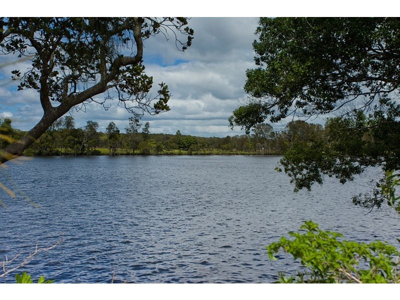 319 Manning Point Road, Oxley Island NSW 2430