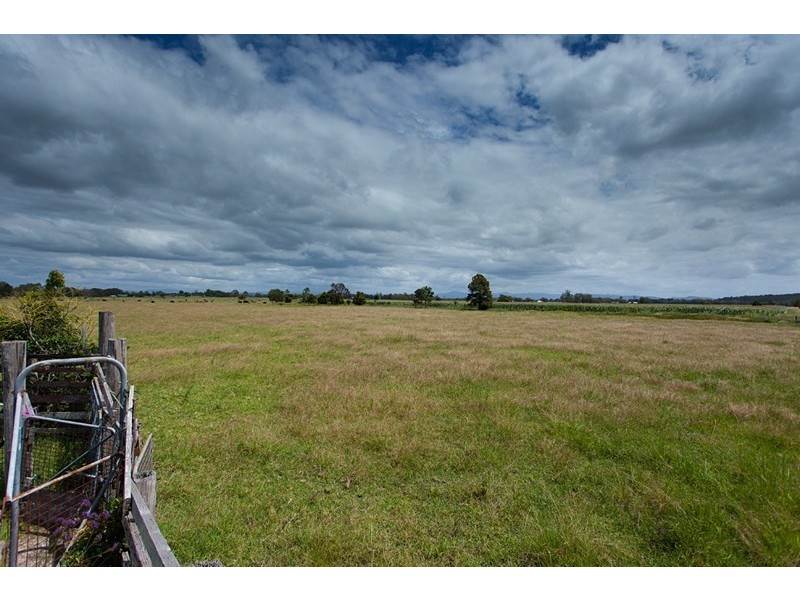 319 Manning Point Road, Oxley Island NSW 2430