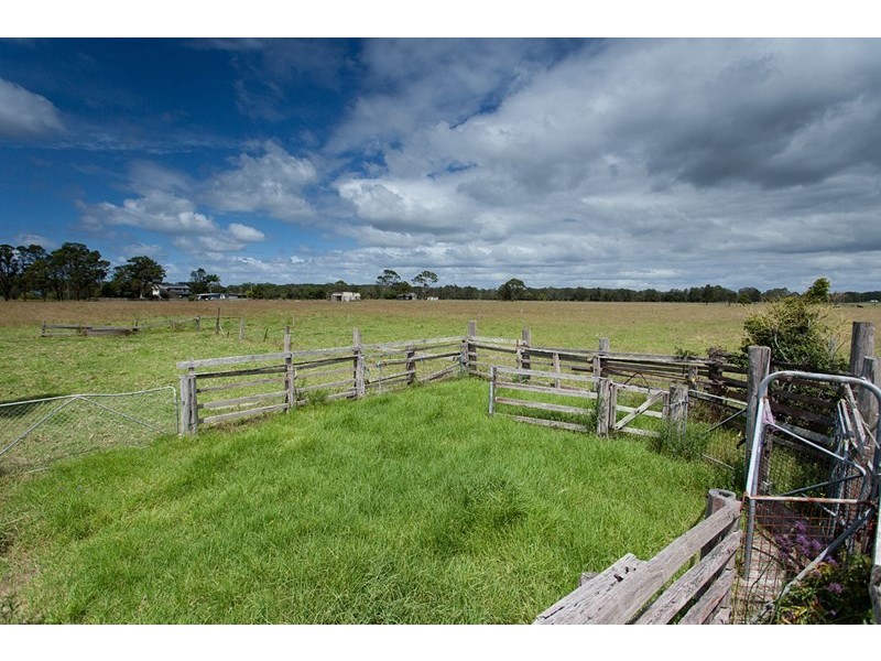 319 Manning Point Road, Oxley Island NSW 2430