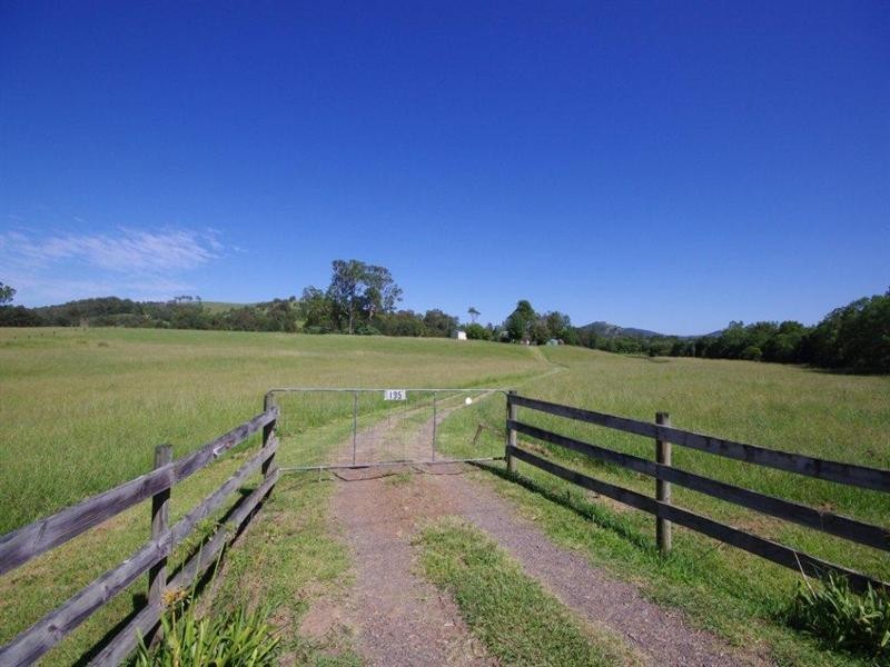 195 Gloucester Road, Burrell Creek NSW 2429