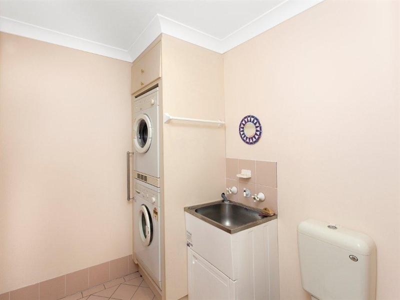 1/225-227 Victoria Street, Taree NSW 2430